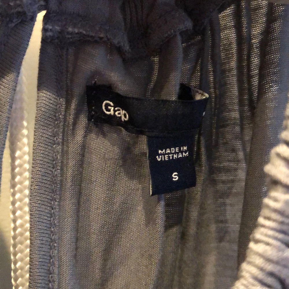 Gap top - Picture 3 of 3